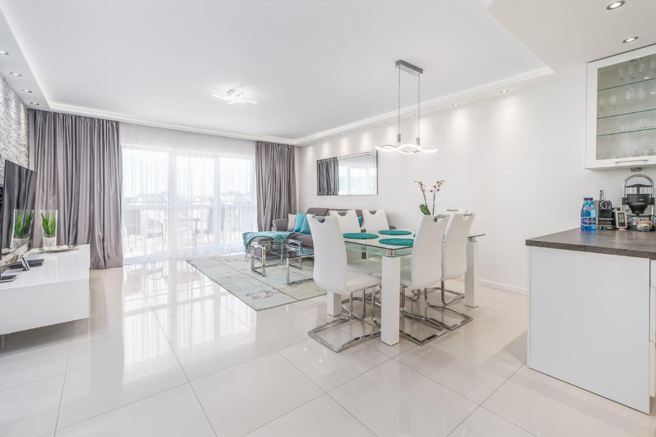 Stylish Vacation Apartment With Parking In Miedzyzdroje By Noclegi Renters المظهر الخارجي الصورة